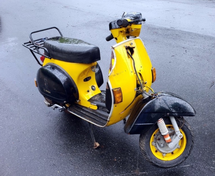 Converting a vintage Vespa to Electric