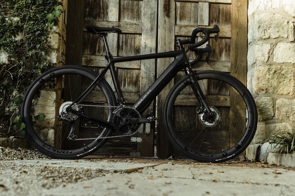 eBikeNews: Pivot’s New Carbon, Revel NY eBike Subscription, Futuristic eScooters and Much More! [VIDEOS] | Electric Bike Report | Electric Bike, Ebikes, Electric Bicycles, E Bike, Reviews