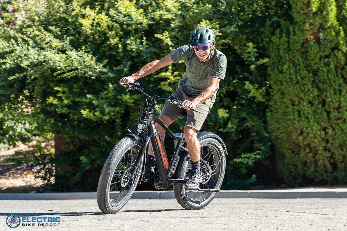 Turboant Thunder T1 Electric Bike Review Cornering