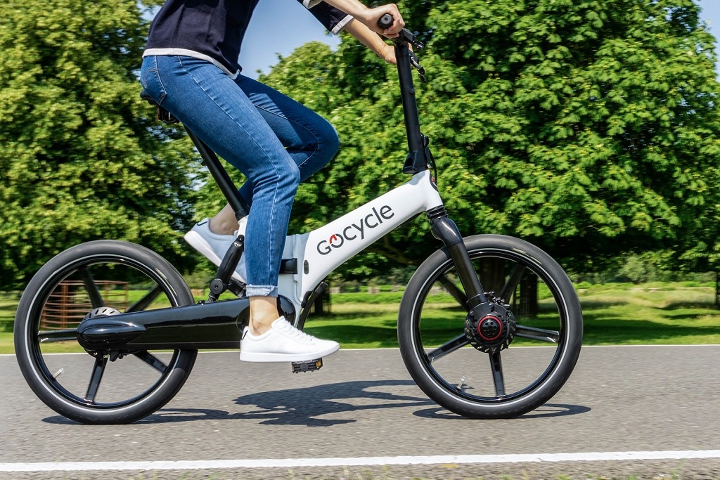 Ebike News: Momentum Lightweights, NIU Promises Low Price Double Battery Model and Much More! | Electric Bike Report