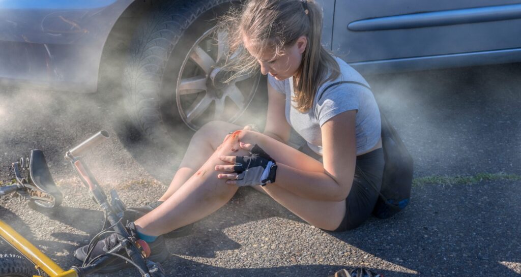 A&E consultant calls for compulsory helmets for cyclists in Ireland