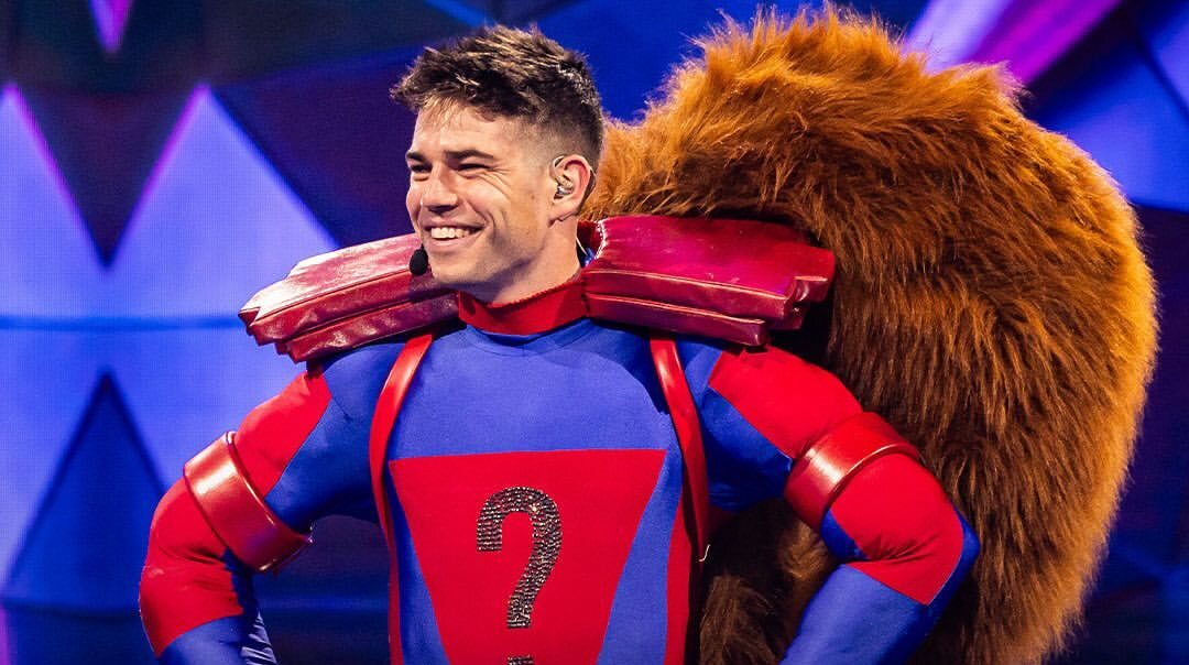 Wout van Aert revealed as singing squirrel on ‘The Masked Singer’ | Video