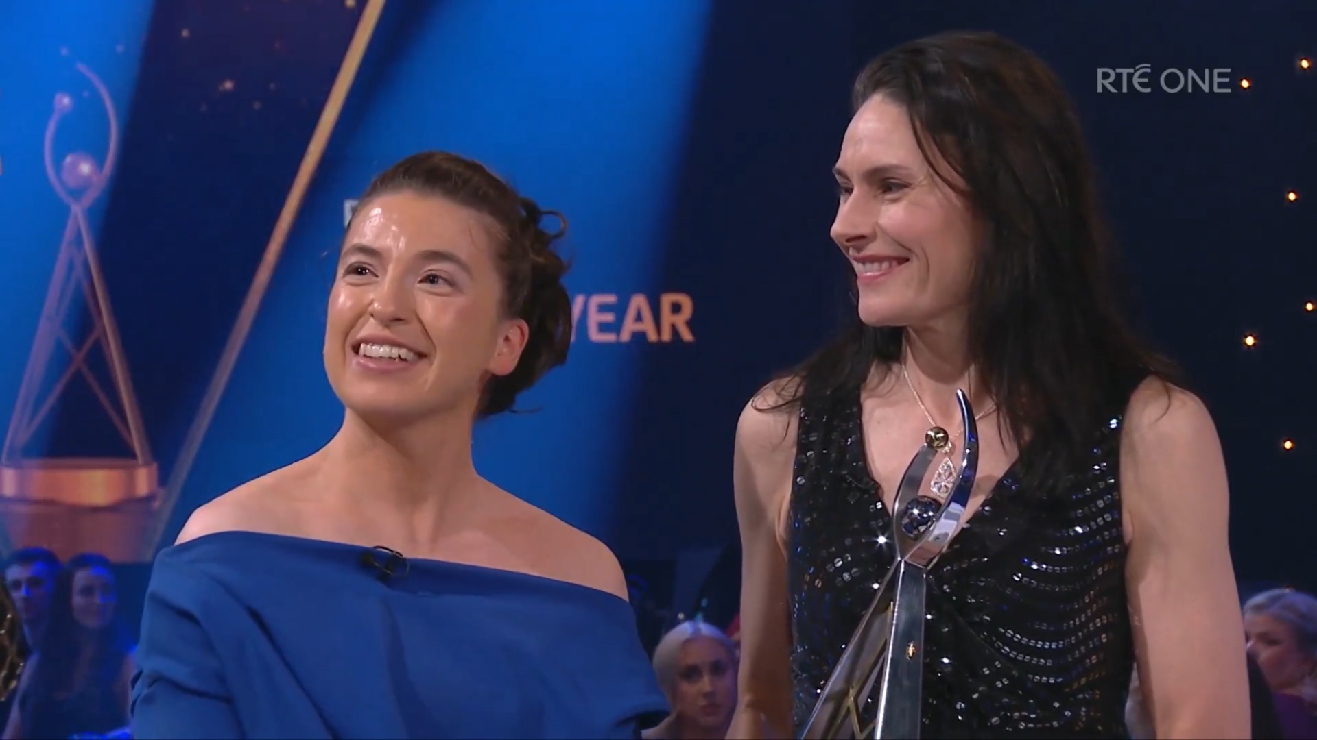 Dunlevy and Kelly win big at RTÉ Sports Awards night | Video