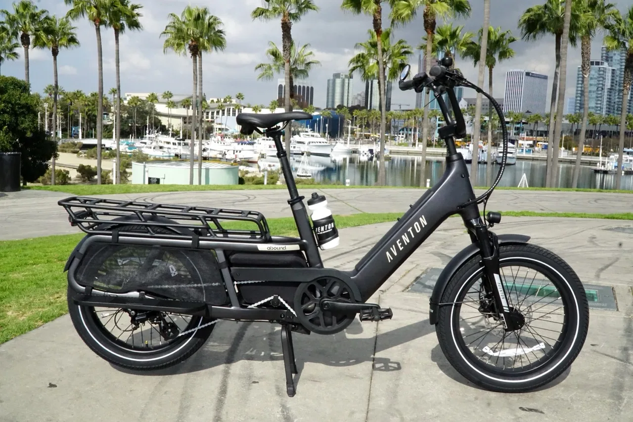 Aventon Abound LR: Affordable Cargo eBike Packed with Cool Features!