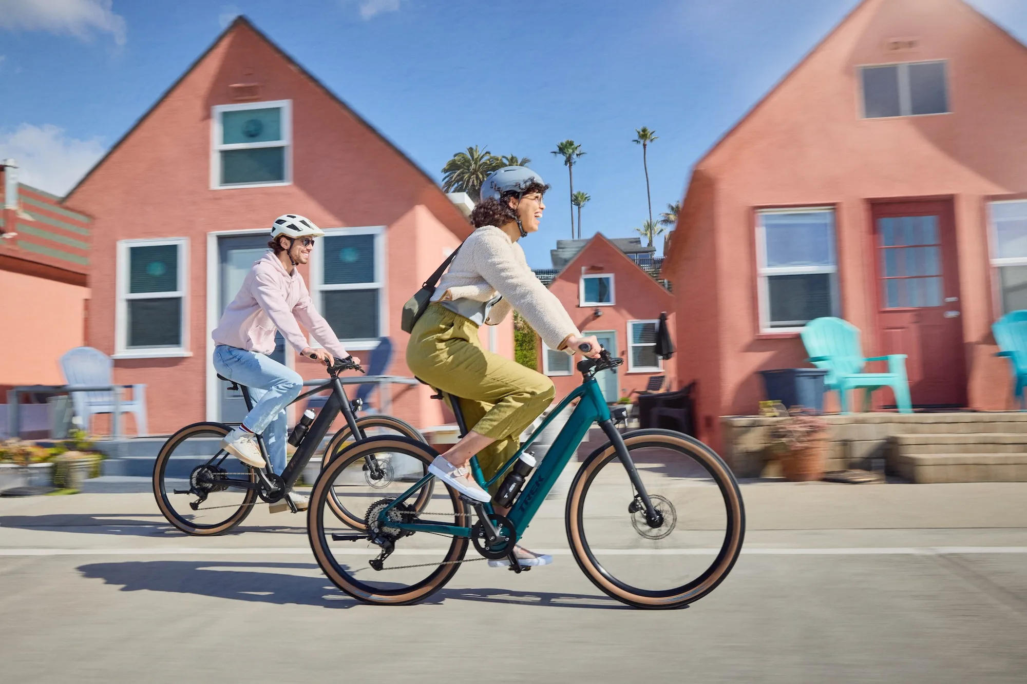 FX+ 1: Trek’s First Throttle-Equipped eBike Revolutionizes Your Ride!