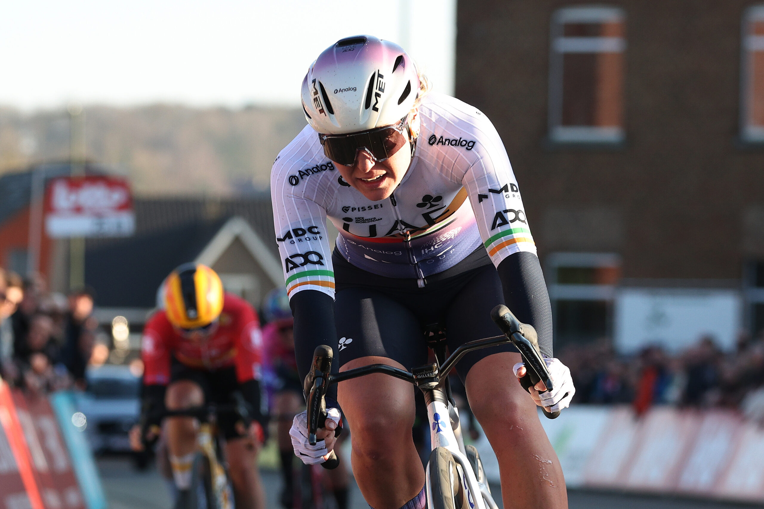Lara Gillespie Powers Up: Ireland’s Rising Star Set for Grand Tour Debut After Stellar Streak!