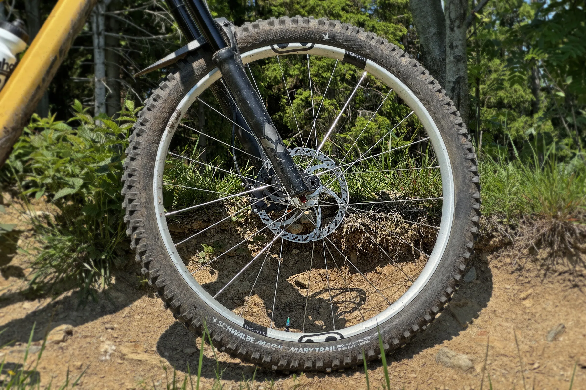 Unleash Endless Adventure: Crankbrothers Synthesis 2.0 Alloy Wheels – Lifetime Enduro & DH Performance Redefined!