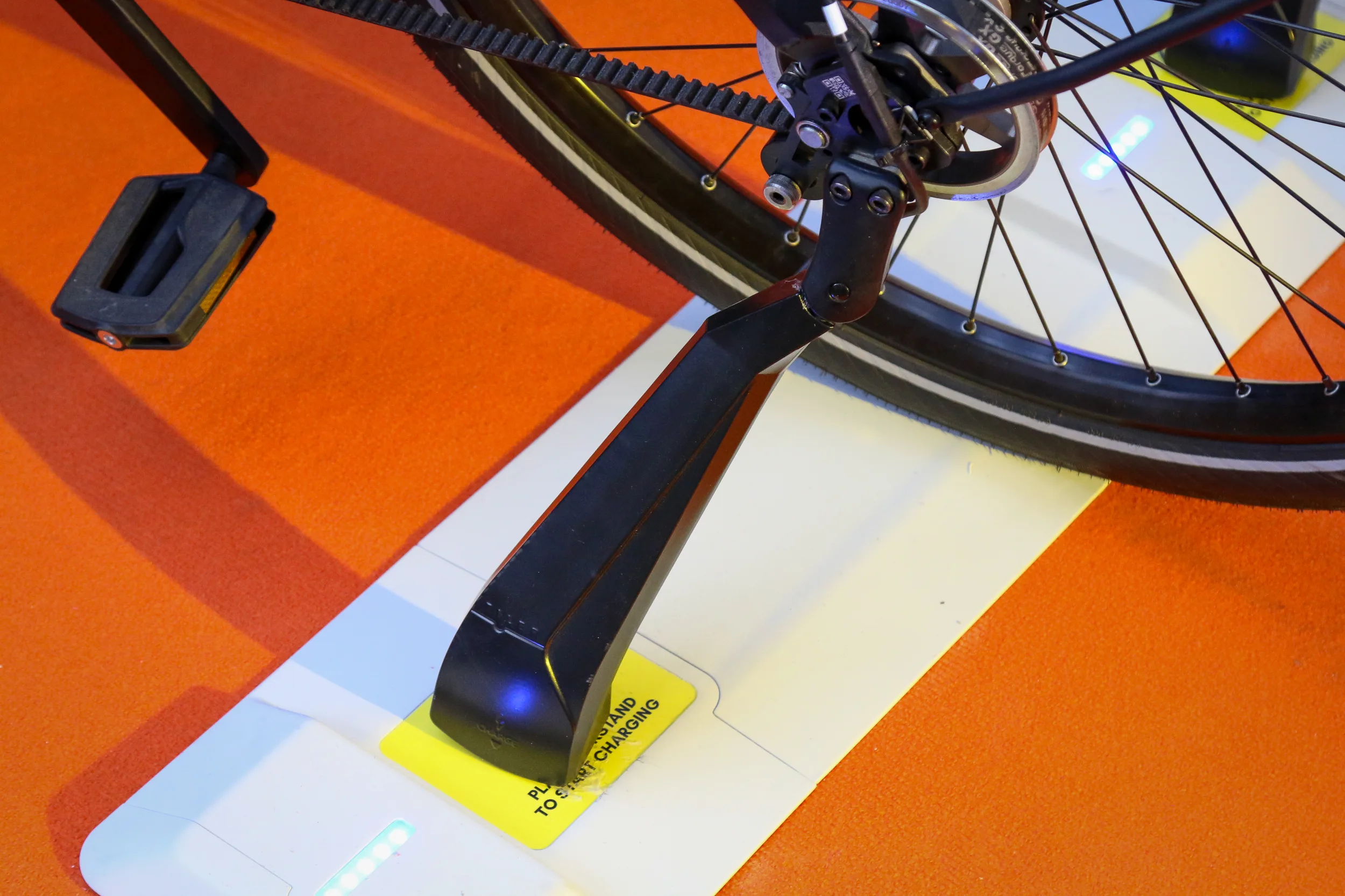 Revolutionize Your Ride: TILER Brings Wireless Magnetic Charging to eBikes!
